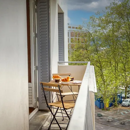 Le Lyon - Bastille / Esplanade *