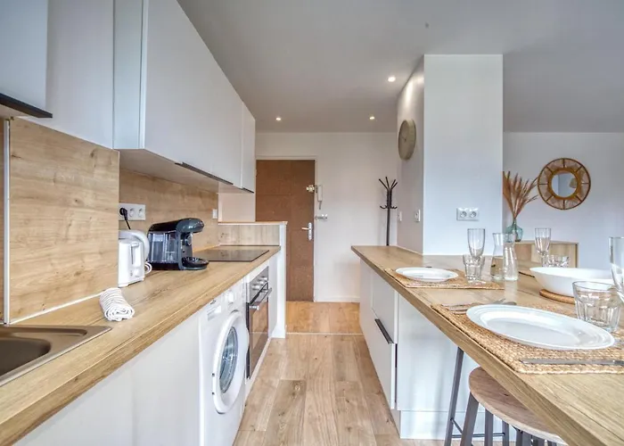 Le Lyon - Bastille / Esplanade